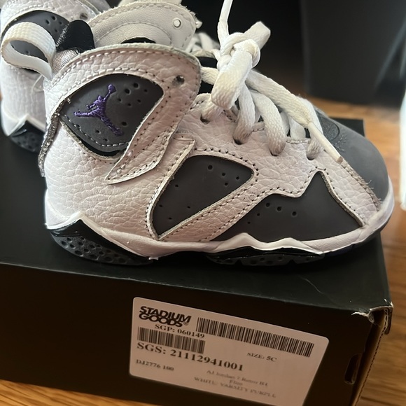 Jordan 7’s - Picture 2 of 6
